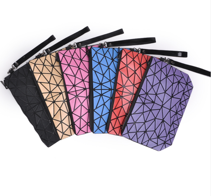 BEAUTY CASE GEOMETRICO - immagine 5